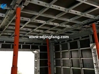 Plastic formwork size