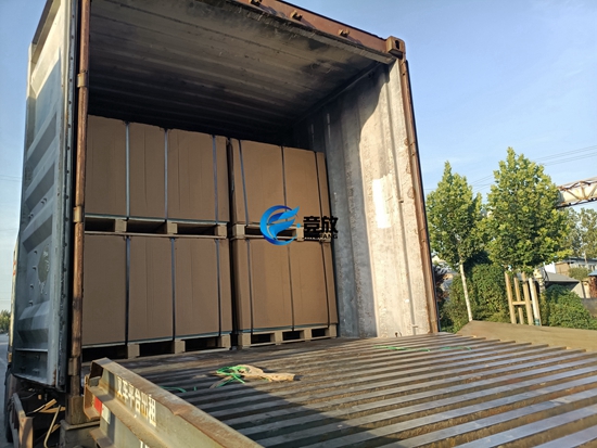 Shuttering plastic